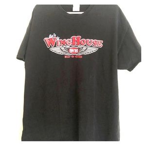 Winghouse men’s XL shirt